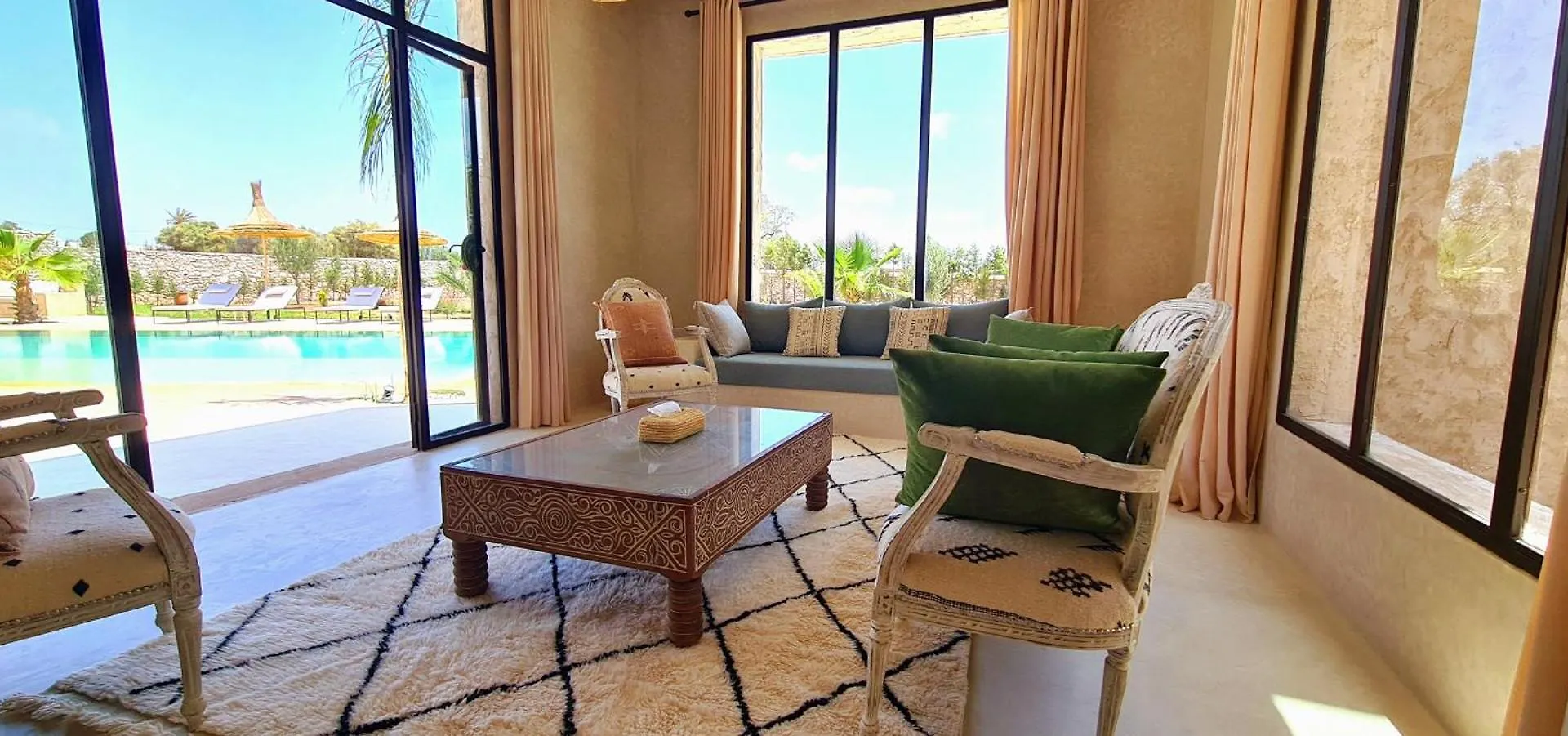 Lalla Essaouira, Villa Khmissa Avec Piscine Pour 13 Personnes